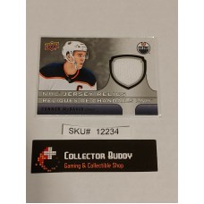 Connor McDavid Jersey Relics 2018-19 Tim Hortons Upper Deck NHL J-CM SKU#12234